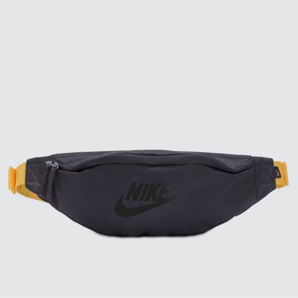 Nike heritage hip pack color black - yellow